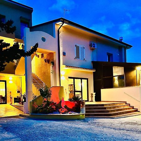 مبيت وإفطار بالما دي مونتيكارو La Collina Sul Mare المظهر الخارجي الصورة